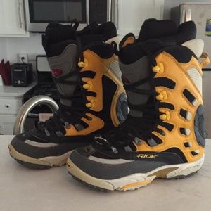 Ride Snowboard Boots- Size 10.5